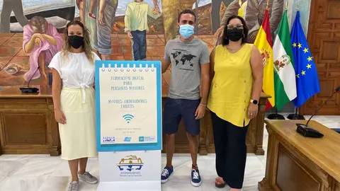 Concejalas junto a dyar