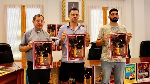 Padre Ceratto con ediles Gálvez y Palomo